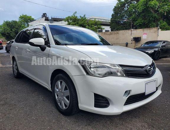 2014 Toyota Corolla Fielder